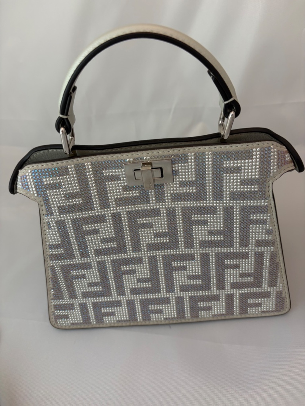 Fendi Crystal Embellished Bag – Authentic Luxury Statement Piece - Picture 6 of 14